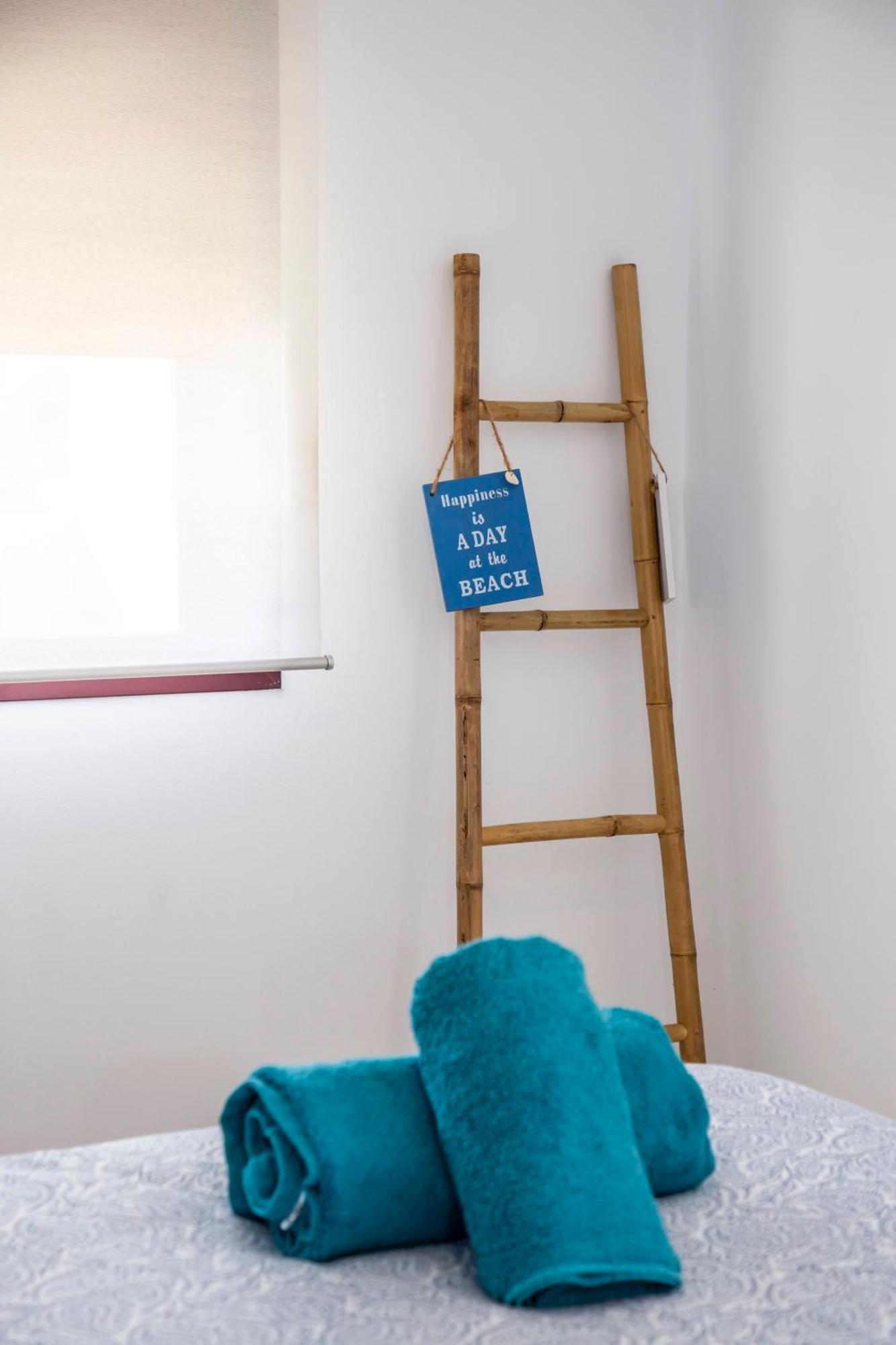 Valdecarretas Apartamento Rota Cerca De Playa ภายนอก รูปภาพ